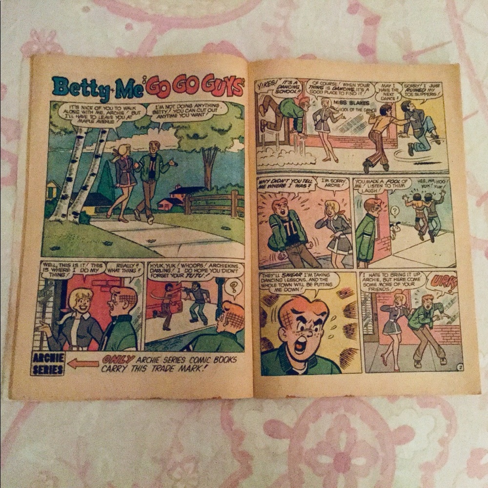 ❣️Betty & Me Archie Comic!❣️ - Picture 3 of 4